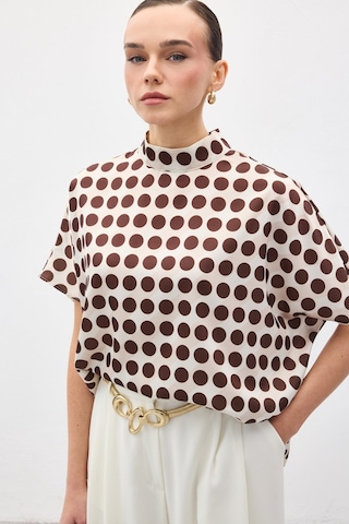Sateen Yarasa Kol Salaş Bluz - Puanlı Kahve-136721 Kahverengi