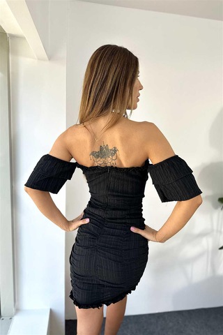 Fashion Cocktail Düşük Omuz Minik Kol Göğüs Korseli Drapeli Süper Esnek Doğal Kumaş Pedli Kokteyl Tüp Elbise Siyah
