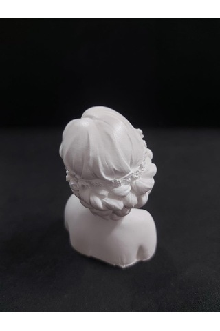 Gözü Çiçekli Kız Büst 9,5x6,5cm