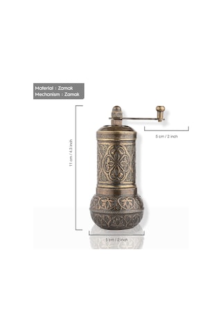 Antik Zamak Karabiber El Değirmeni Öğütücü Grinder 11 Cm Kahverengi