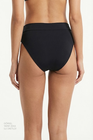 Penti Siyah V Slip Bikini Altı