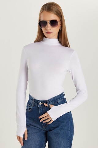 Tudors Kadın Regular Fit Klasik Kesim Viskon Kumaş Balıkçı Yaka Beyaz Bluz -34614 Beyaz