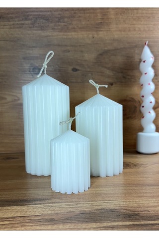 3 Lü Oluklu Silindir Dekoratif Mum Seti Büyük-orta-küçük Büyük Boy:15 - Orta Boy:12 - Küçük Boy:8cm Beyaz
