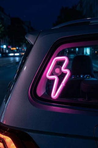Neon Led Şimşek Işıklı Araç İçi Dekor Lambası Vantuzlu Pembe Ortam Aydınlatma