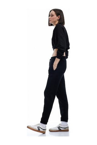 Koton Beli Bağcıklı Şardonlu Yüksek Bel Oversize Jogger Spor Eşofman Altı Siyah 6wak40122nk Siyah