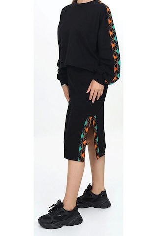 Kız Çocuk Yeşil Turuncu Şeritli Yırtmaç Etekli Sweatshirt Etek İkili Takımı Siyah