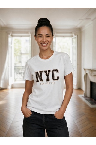 Nealirsanall.com Kadın Nyc Baskılı Tişört - Leopar Ve Gold Detaylı Bisiklet Yaka Penye Beyaz