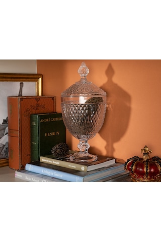 Madame Coco Gagnon Ayaklı Büyük Boy Şekerlik 1ksekr007815x32cm-std