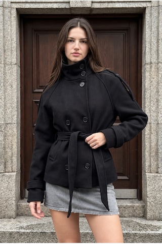 Unika Boutique Kadın Dik Yaka Kuşaklı Kaşe Kısa Kaban Çok Renkli