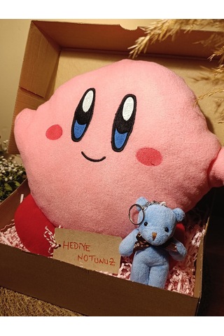 Kutulu Hediye Seti / Kirby Yastık 30cm Ve Ayıcık Anahtarlık