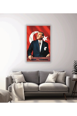 Bayrak Ve Atatürk Temalı Cam Tablo