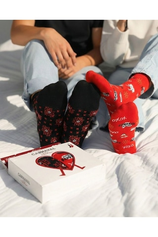 Carnaval Socks Sevgililer Günü Hediyesi Özel Tasarım Kutulu Çorap Seti / Romantik Desenli Unisex Hediye Çorap 2 Li 2000386