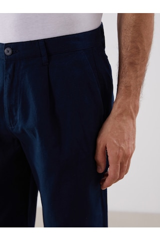 Lcwaıkıkı Classic Lacivert Rahat Kalıp Gabardin Erkek Bermuda Şort