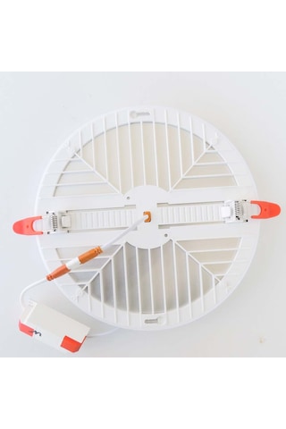 Yüksek Lümen 18Watt Ayarlı Sıva Altı Panel Led Armatür Ilık Beyaz