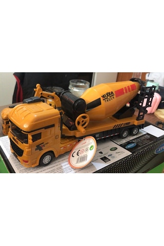 Oyuncak Koleksiyon İş Makinaları Mikser Kamyonu Beton Dökücü 25 Cm