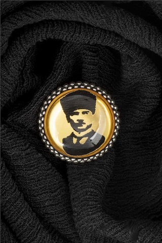 Sarı Zemin Üzeri Atatürk Silüeti Gümüş Rozet -5860 Gümüş