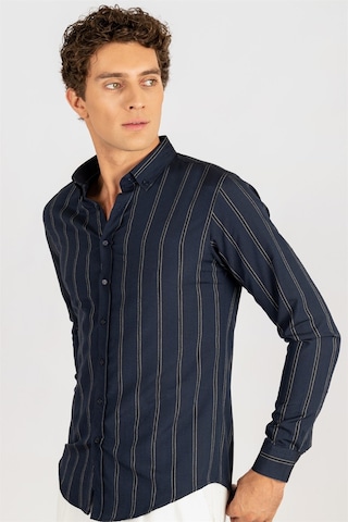 Tudors Slim Fit Düğmeli Yaka Pamuklu Kolay Ütü Çizgili Erkek Gömlek-24822-lacivert Lacivert