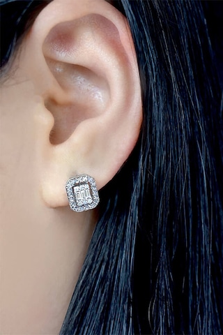 0.30 Ct. Modern Tasarım Baget Kare Tektaş  Küpe