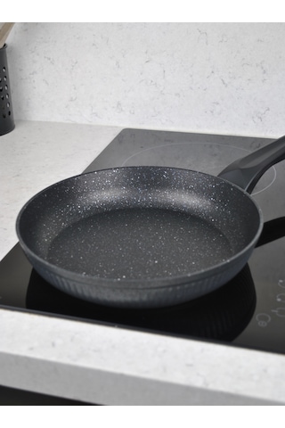 İndüksiyon Taban Siyah Granit Tava 24 Cm-1 Adet Yanmaz Yapışmaz T