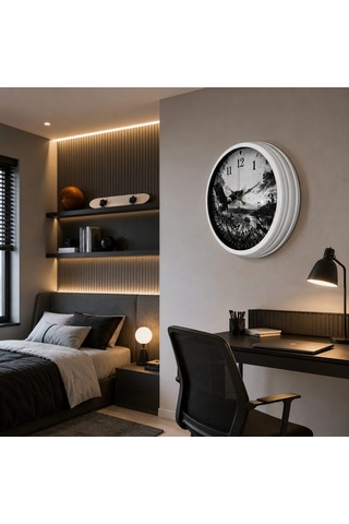 Beyaz Özgür Kanatlar Taraftar Temalı 40 X 40 Cm Metal Duvar Saati