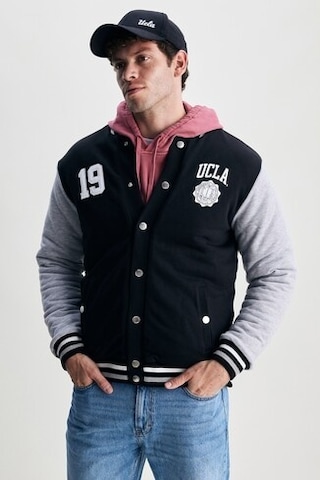 Upland Siyah Çıtçıtlı Baskılı Standard Fit Erkek Mont Siyah