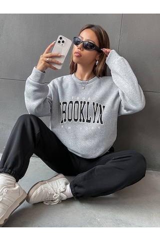 1898 Brooklyn Baskılı Bisiklet Yaka Gri Sweatshirt Ve Siyah Eşofman Altı Eşofman Takımı Gri
