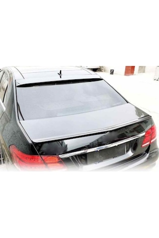 Mercedes W212 Boyalı Pianoblack Spoiler 2010-2016 Arası