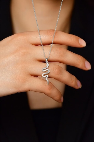 Roza Silver  Zirkon Taşlı Rodyum Yılan Gümüş Kolye