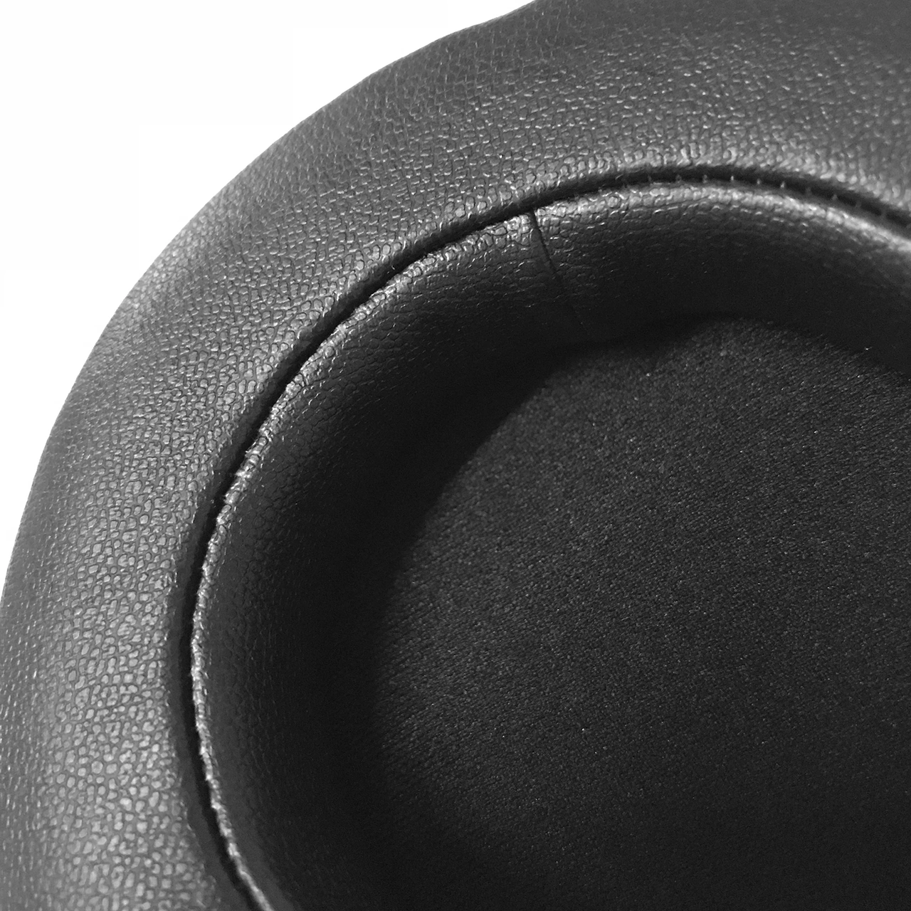 Qingmipy Razer Kraken 7.1 V2 Uyumlu Protein Deri Hafıza Köpük Kulaklık Örtüsü - Siyah Kulaklık Dahil Değil Siyah