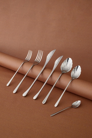Karaca Seashell 316+ 84 Parça 12 Kişilik Çatal Kaşık Bıçak Takımı, Platin