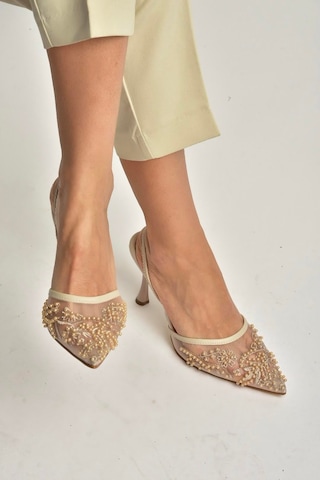 Fox Shoes Y726462415 Bej File Boncuk İşlemeli İnce Topuklu Ayakkabı Bej