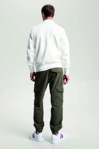 Tommy Hilfiger Marka Logolu Erkek Sweat Beyaz