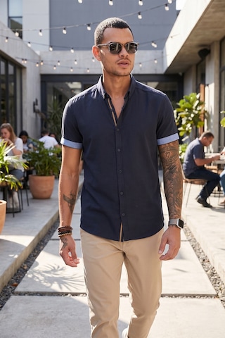 Buratti Pamuklu Slim Fit Düğmeli Yaka Kısa Kollu Erkek Gömlek Cf21S112546 Lacivert