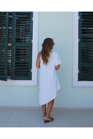 Soonaksesuar Kadın Tek Omuzu Açık Askılı Asimetrik Kesim Detaylı Bluz Beyaz