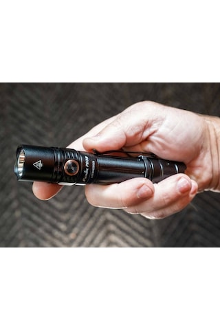 Fenix Pd35 V3.0 El Feneri 1700 Lümen Siyah