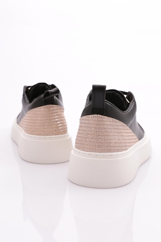Dgn Es863 Kadin Kalin Renkli Kristal Taşli Sneakers Ayakkabi ES863-2007-R12593 Siyah - Beyaz