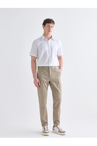 Lcwaıkıkı Classic Beyaz Regular Fit Kısa Kollu Armürlü Erkek Gömlek