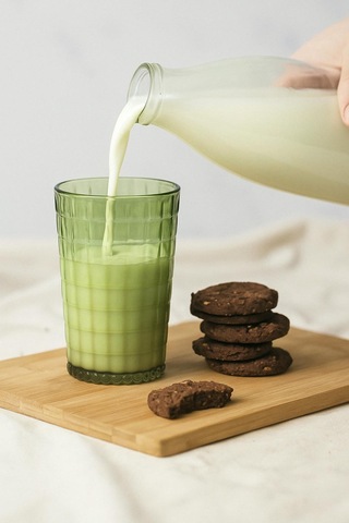 Allegra Koyu Yeşil Akrilik Bardak 400 Ml Su, Meşrubat, Sunum Ve Kahve Yanı İçin Cam Değildir K