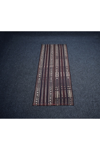 Zehra Abla Halı Antika El Dokuma Seçkin Şavak Yün Kilim 6981 Çok Renkli