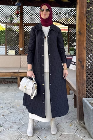 Rabia Şamlı Elmas Kapitone Kap Siyah Çok Renkli