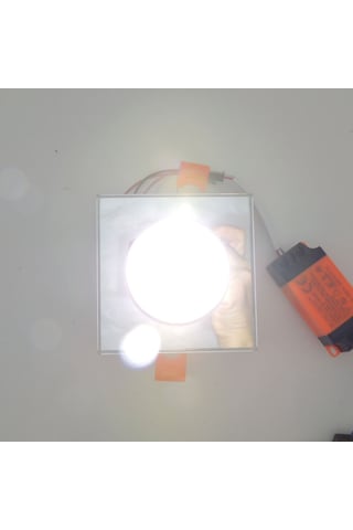 Sunlight Sıva Altı Kare Camlı Led Spot Armatür 10W Beyaz Gün Işığ Beyaz