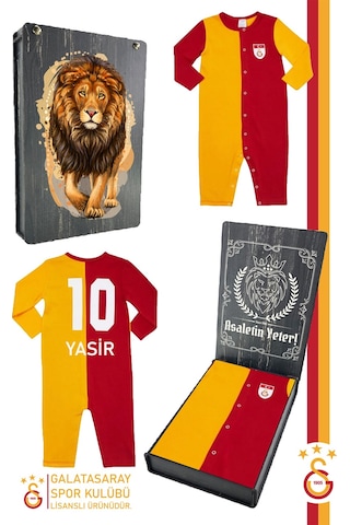 Galatasaray Lisanslı Uzun Kol İsme Özel Bebek Tulum Aslan Baskılı Ahşap Kutulu Sarı - Kırmızı