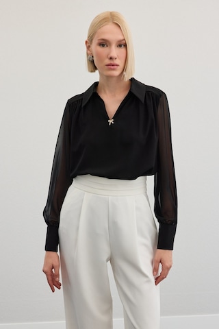 Sateen Aksesuarlı Salaş Bluz - Siyah-136471 Siyah