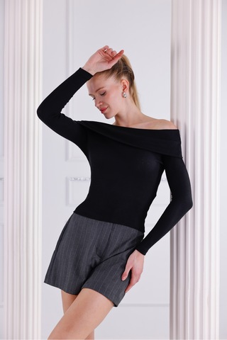 Madonna Yaka Uzun Kollu Fitilli Kadın Bluz Siyah