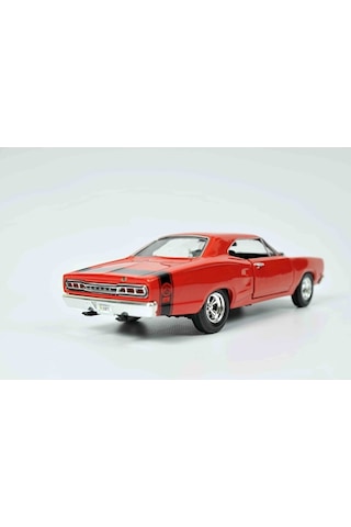 Metal Motormax 1969 Dodge Coronet 1 24