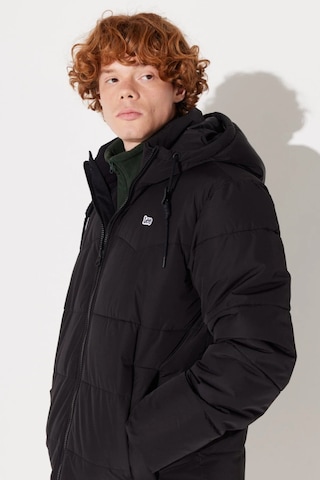 Lee Kapüşonlu Regular Fit Siyah Erkek Mont L88Bny01 Siyah