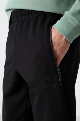 Tommy Life Siyah Fermuar Cepli Standart Kalıp Jogger Erkek Eşofman Alt - 84587 Siyah - Siyah
