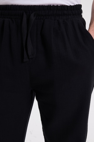 Tudors Erkek Baggy Fit Geniş Kesim %100 Pamuk Beli Lastikli Yandan Cepli Müslin Siyah Düz Pantolon-46259