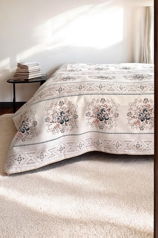 Alla Turca Tek Kişilik Kanaviçe Desenli Pike Gri 160x240 Cm %100 Pamuk Gri