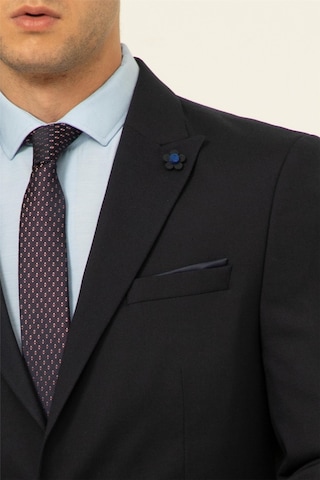Süvari Lacivert Slim Fit Düz Sivri Yaka 6 Drop Klasik Takım Elbise